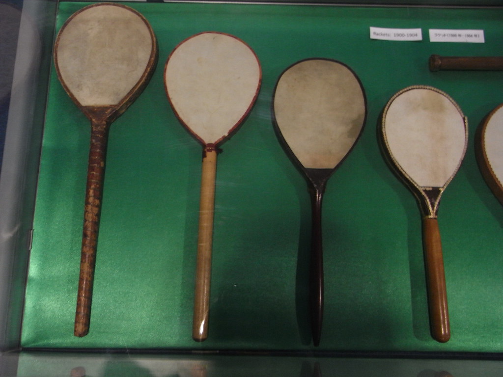 coleção de raquetes da epoca clássica do ping pong